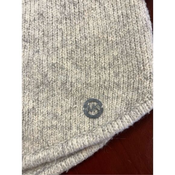 Michael Kors Soft feathered Gray & Tan Rounded Hem Turtleneck Sweater sz M EUC - Picture 2 of 6